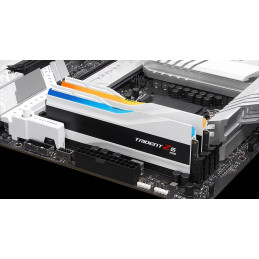 G.Skill Trident Z5 RGB muistimoduuli 64 GB 2 x 32 GB DDR5 6000 MHz