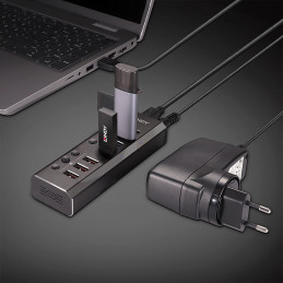 Lindy 4 Port USB 3.0 Hub with 3 Quick Charge 3.0 Ports USB 3.2 Gen 1 (3.1 Gen 1) Type-B 5000 Mbit s Musta