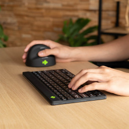 R-Go Tools Compact Break RGOCONDWLBL näppäimistö USB QWERTY Hollanti Musta