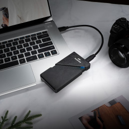 ADATA SE920 2 TB Musta