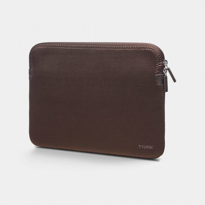 Trunk 13" MacBook Pro & Air (2022) 33 cm (13") Pussi Ruskea