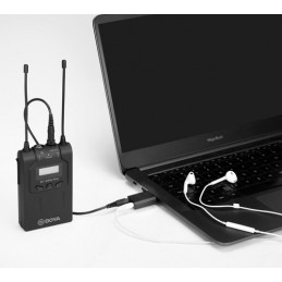 BOYA BY-EA2 kaapelin sukupuolenvaihtaja USB 2.0 Type-A 3.5mm(microphone) + 3.5mm(headphone) musta