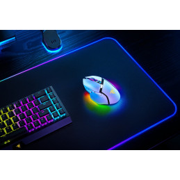 Razer Basilisk V3 Pro hiiri Pelaaminen Oikeakätinen RF Wireless + Bluetooth + USB Type-C Optinen 30000 DPI