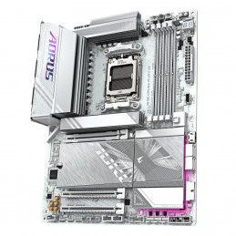 GIGABYTE X870E AORUS ELITE WIFI7 ICE AMD X870E Pistoke AM5 ATX