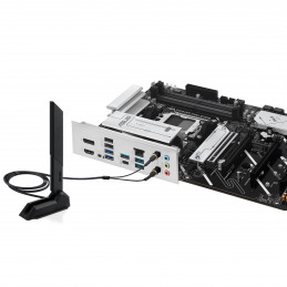 ASUS B650E MAX GAMING WIFI AMD B650 Pistoke AM5 ATX