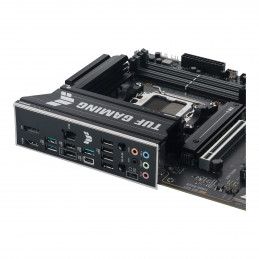 ASUS TUF GAMING B650E-PLUS WIFI AMD B650 Pistoke AM5 ATX