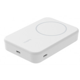 Belkin BoostCharge Pro Langaton lataaminen Valkoinen