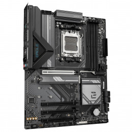 GIGABYTE B650E EAGLE WIFI6E AMD B650 Pistoke AM5 ATX