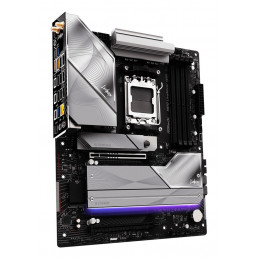 Asrock X870 LiveMixer WiFi AMD X870 Pistoke AM5 ATX
