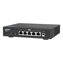 QNAP TS-673A-SW5T NAS- ja tallennuspalvelimet Tower Ryzen Embedded V1500B 8 GB DDR4 0 TB QNAP QTS musta