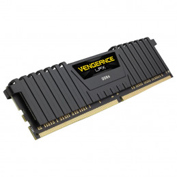 Corsair CM4X8GD3200C16K2E muistimoduuli 8 GB 1 x 8 GB DDR4 3200 MT s 288-pin DIMM