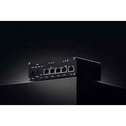 Teltonika RUTC50 langaton reititin Gigabitti Ethernet Kaksitaajuus (2,4 GHz 5 GHz) 5G musta