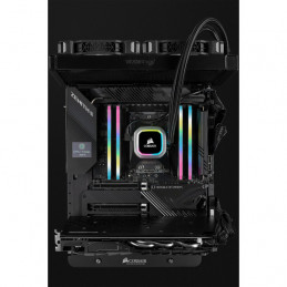 Corsair Vengeance CMH32GX4M2E3200C16 muistimoduuli 32 GB 2 x 16 GB DDR4 3200 MHz