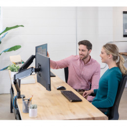 Fellowes Platinum 81,3 cm (32") Puristin Musta