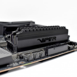 Patriot Memory Viper 4 Blackout muistimoduuli 8 GB 2 x 4 GB DDR4 3200 MHz