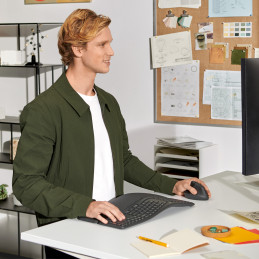 Logitech Lift hiiri Vasenkätinen RF Wireless + Bluetooth Optinen 4000 DPI