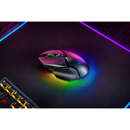 Razer Basilisk V3 Pro hiiri Oikeakätinen RF Wireless + Bluetooth + USB Type-C Optinen 30000 DPI