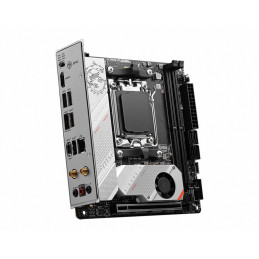 MSI MPG B650I EDGE WIFI emolevy AMD B650 Pistoke AM5 mini ATX
