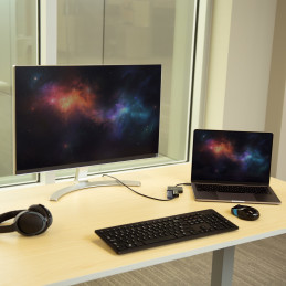 StarTech.com CDP2HDUACP kannettavien tietokoneiden telakka ja porttitoistin Langallinen USB 3.2 Gen 1 (3.1 Gen 1) Type-C Musta
