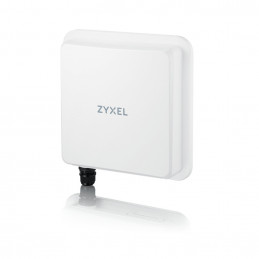 Zyxel FWA710 langaton reititin Multi-Gigabit Ethernet Kaksitaajuus (2,4 GHz 5 GHz) 5G Valkoinen